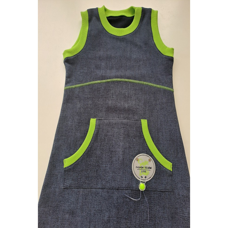 Střih - dívčí šatovka s klokankou vel. 128-170