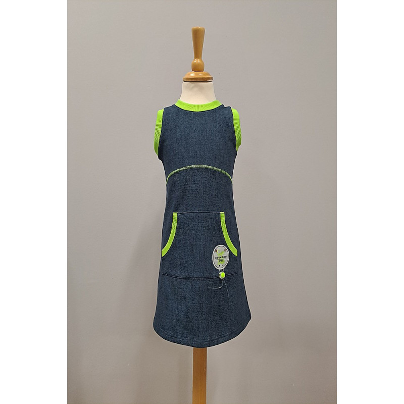 Střih - dívčí šatovka s klokankou vel. 92-122