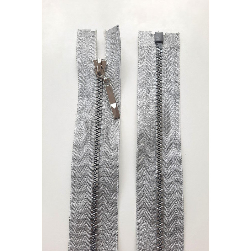 Dlouhý zip dělitelný - středně hrubý 55 cm, zuby 6 mm