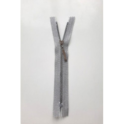 Krátký zip kapsový - středně hrubý 16 cm, zuby 6 mm