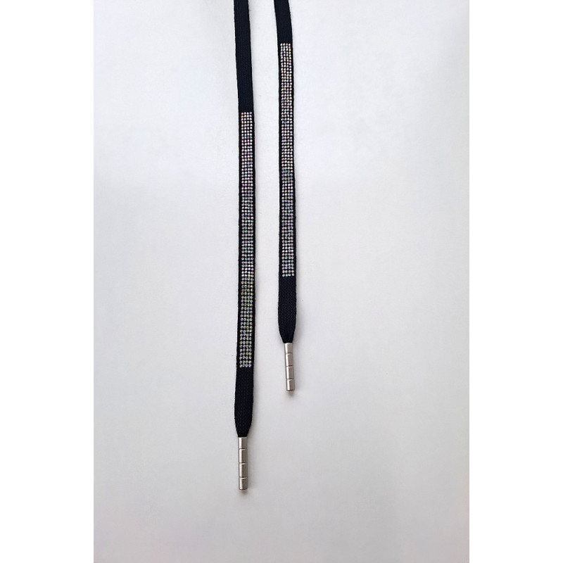 Designová šňůra černá plochá se štrasy 140