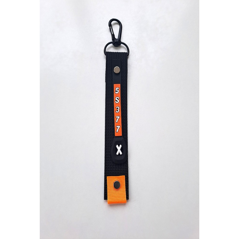 Designový ověsek/taháček "X" oranžová