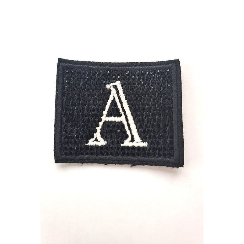 Nášivka, textil "A" štras, černá