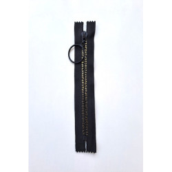 Krátký zip kapsový - písmenka 16 cm, zuby 8 mm černá/zlatá