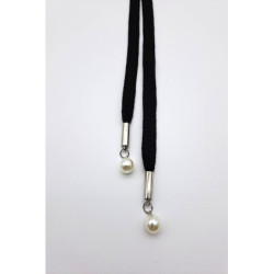 Designová šňůra černá s perličkami 135