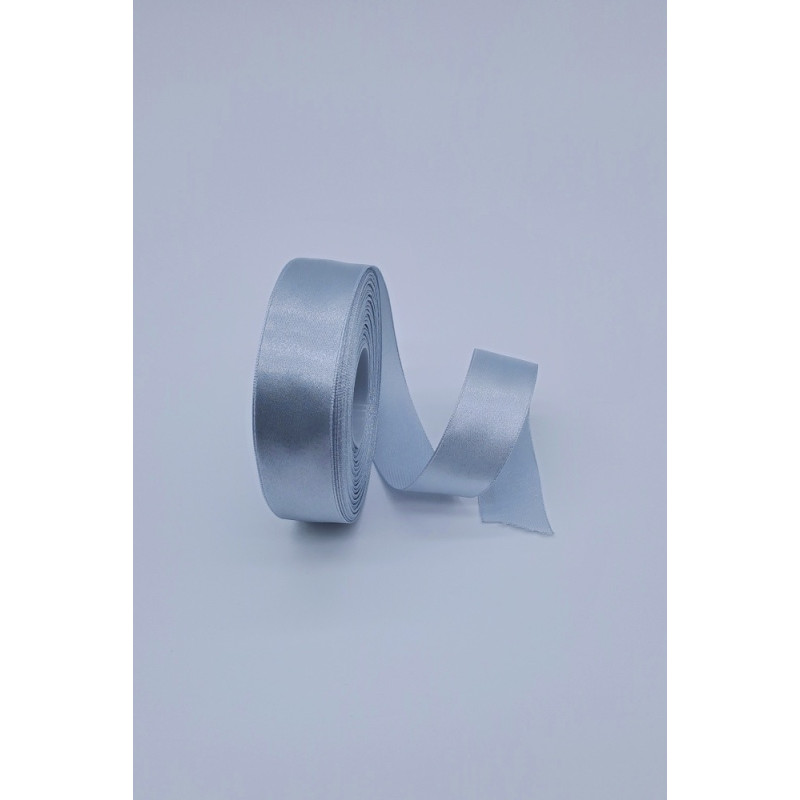 Saténová stuha - 25 mm, šedostříbrná