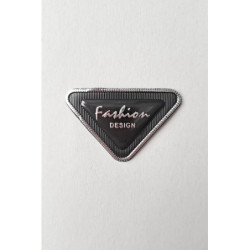 Nášivka, FASHION DESIGN