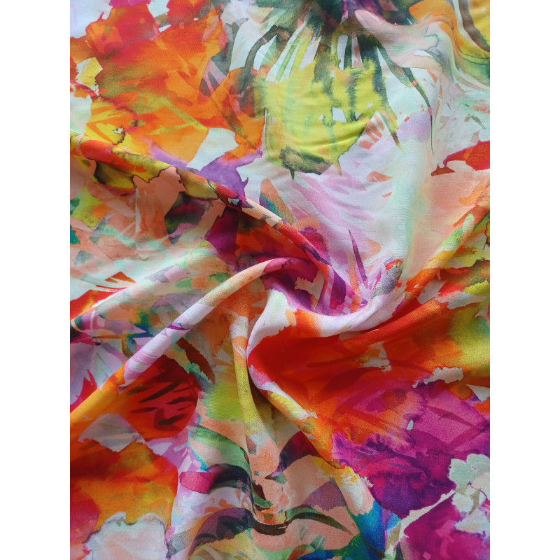 Letní květy na viskóze, růžová