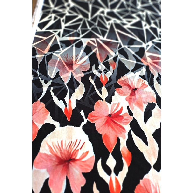 Viskóza tisk - geometrické tvary s květy, raport 120 cm, panel