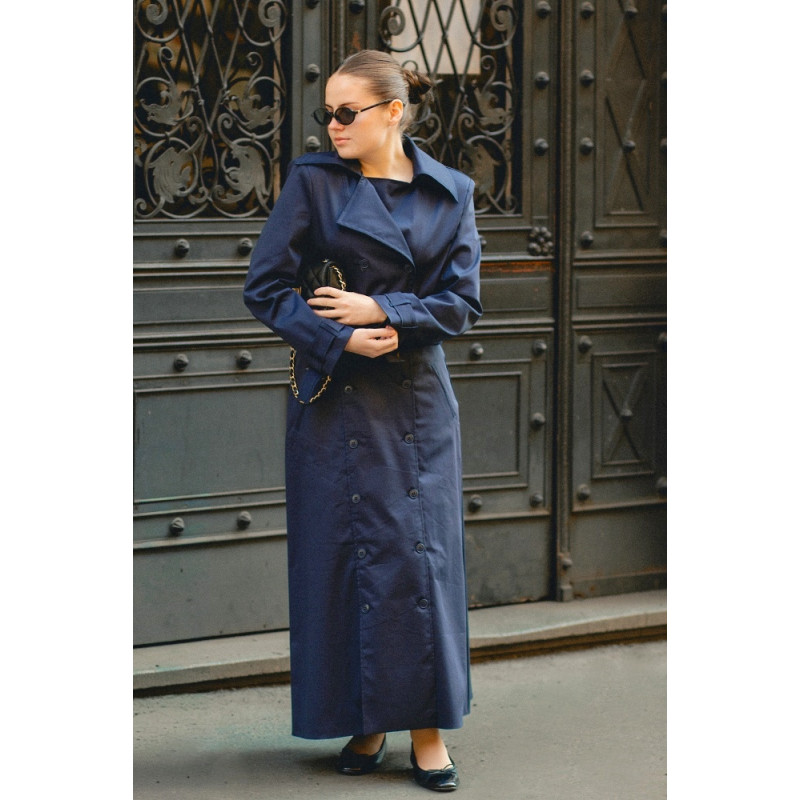 Langer Damenrock mit durchgehender Knopfleiste und Gürtel, blau