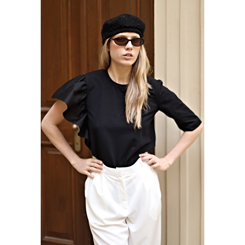 Asymmetrisches Damen-T-Shirt für den Sommer mit Volantärmel
